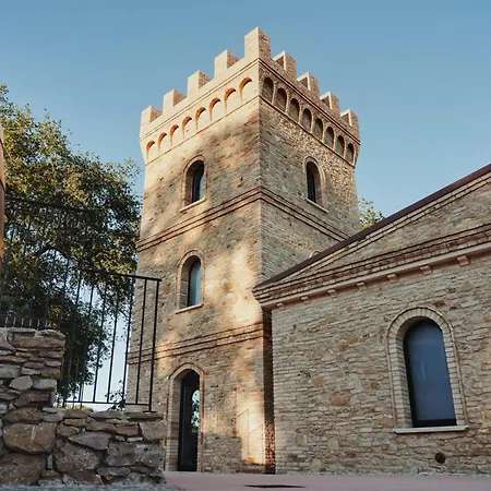 Курортный комплекс Torre Zambra